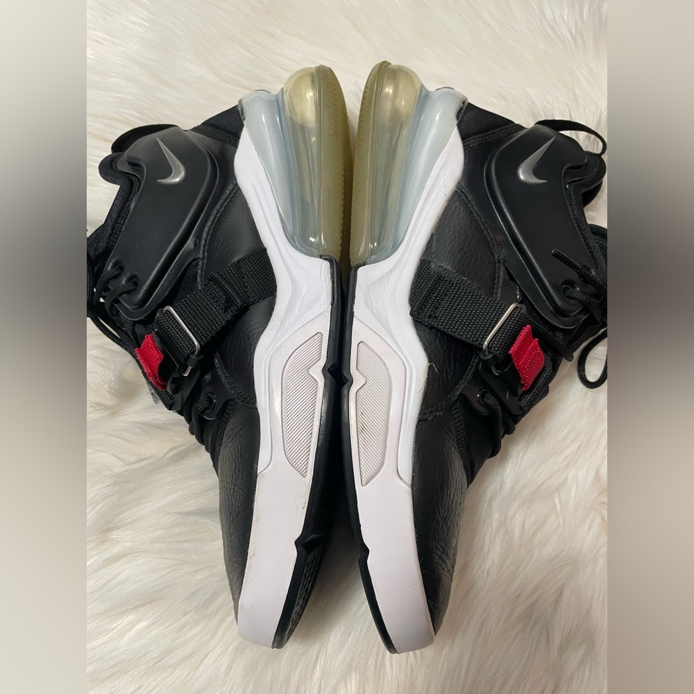 Nike Air Force 270 Black Shoes Mens Sz.10